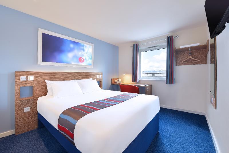 Travelodge Cardiff Airport Barry Exterior foto